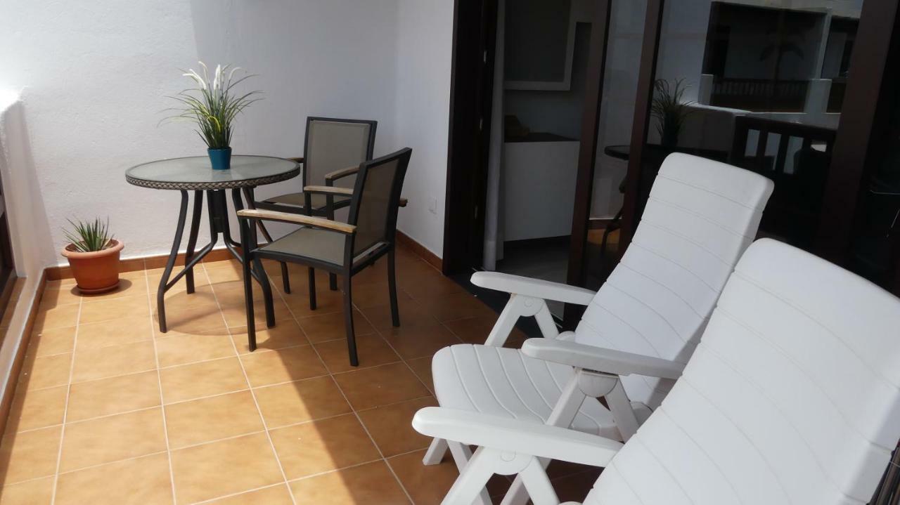 Beachside Jablillo Y Cucharas Коста Тегисе Екстериор снимка