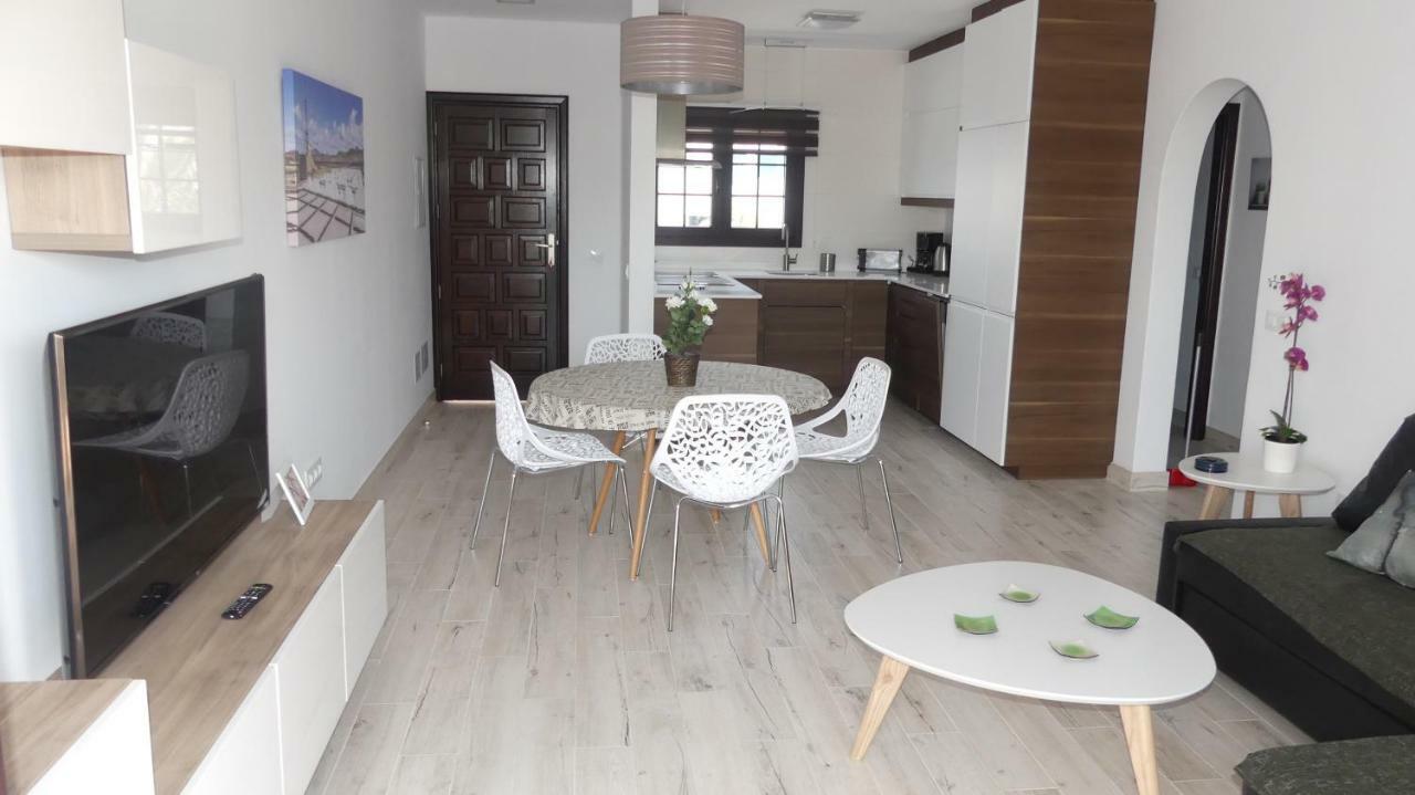Beachside Jablillo Y Cucharas Коста Тегисе Екстериор снимка